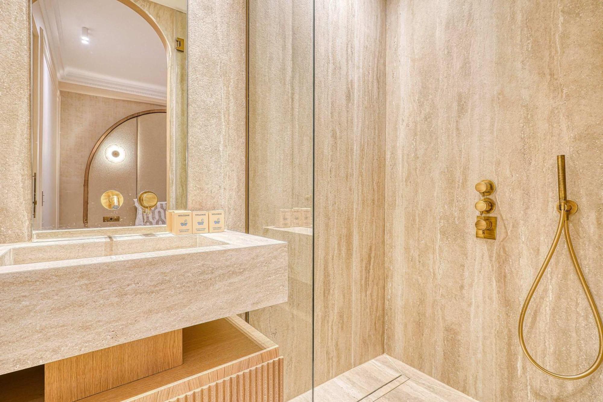Appartement Sumptuous Opera Vendome By Studioprestige Paris