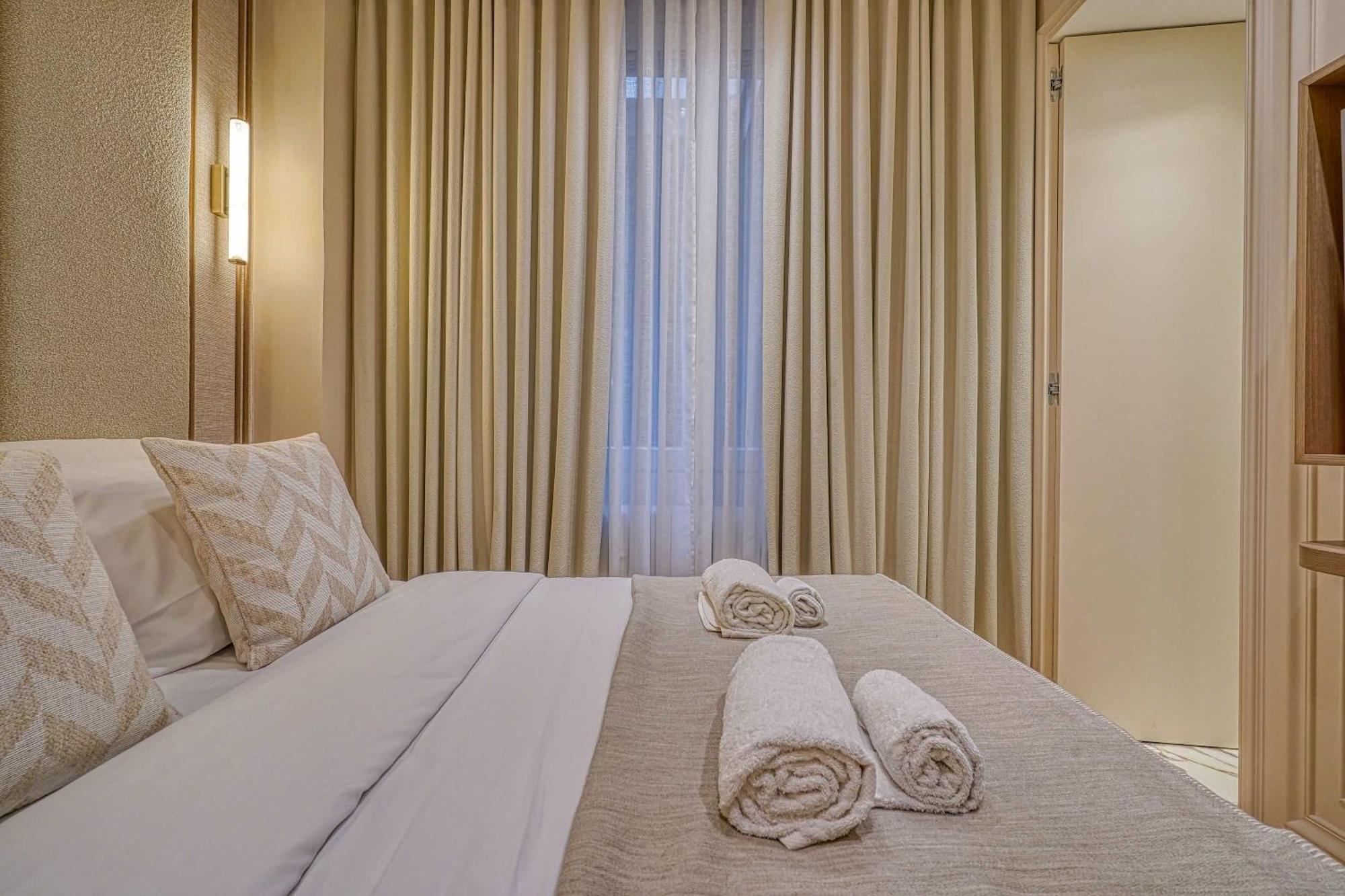 Appartement Sumptuous Opera Vendome By Studioprestige Paris